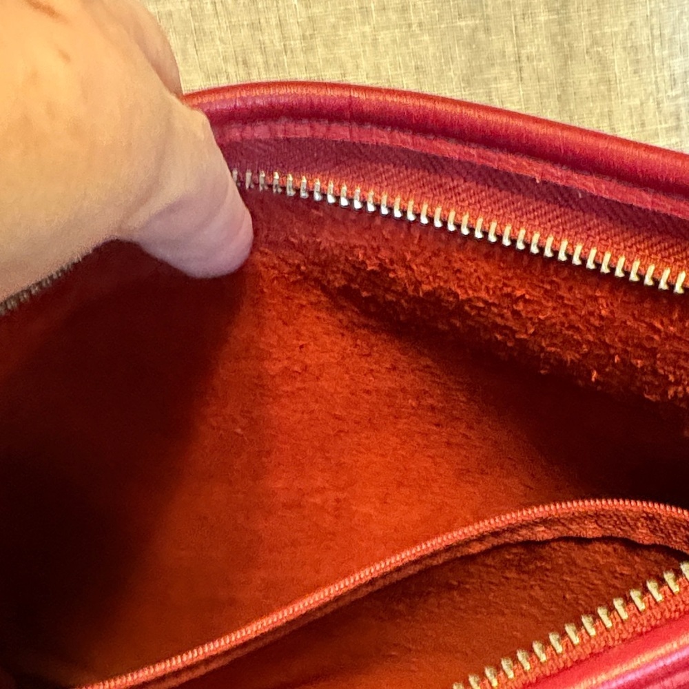 Coach vintage Andrea 9073 Vibrant Red Leather Shoulder Bag - Picture 6 of 11